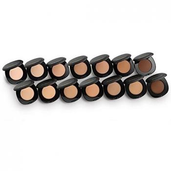 Elizabeth Arden Flawless Finish Bouncys Hafernuss‑Foundation für den täglichen Gebrauch