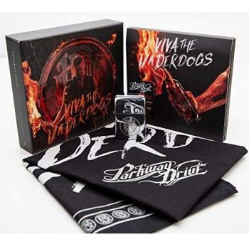 Viva the Underdogs (CD Deluxe Box inkl. Lighter & Bandana)