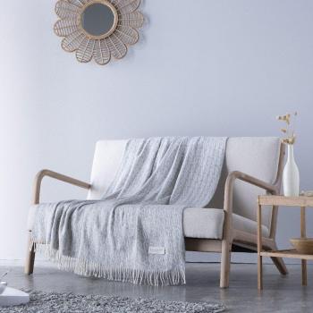Plaid gris Vienne 130x170 cm de Guy Laroche