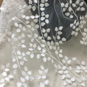 Patch brodé en dentelle pour robe de mariée