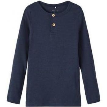 Camiseta Kab Azul Marino – Elegancia sin Esfuerzo