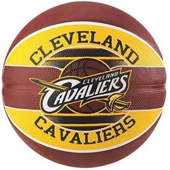 Spalding 7‑Farben Cleveland Cavs Basketball für den Profi‑Sport