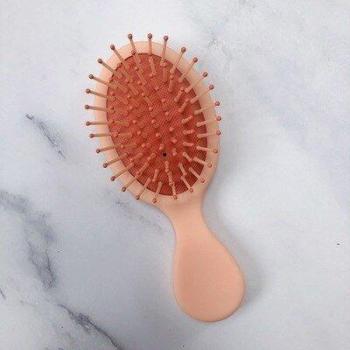 Cute Bangs Brush