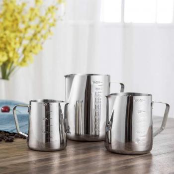Jarra de leche con escala 300ml