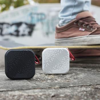 Hama Mini Bluetooth Lautsprecher (IP67, 3,5W, mit Karabiner)