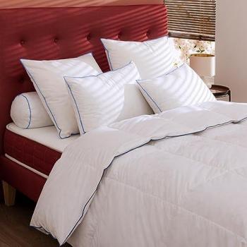 Couette Someo Prestige 70 % duvet de canard enveloppe coton blanc 260×240 cm (Blanc)