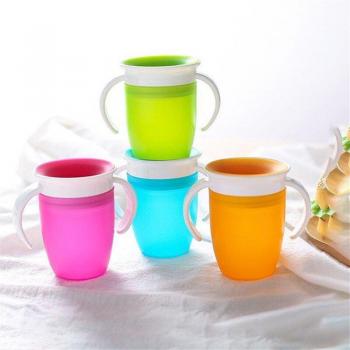 Tasse pour enfants en silicone alimentaire 360° rotative, étanche, anti-étouffement, double poignée