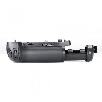 Nikon D750 DSLR Battery Grip Pack