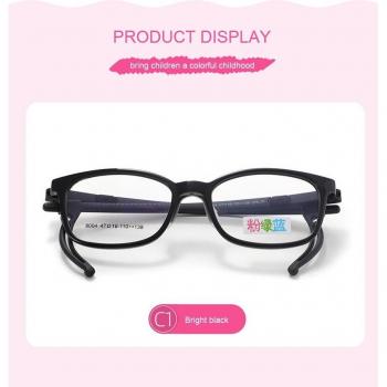 Leichte und komfortable Kinderbrille mit verstellbaren Tempeln