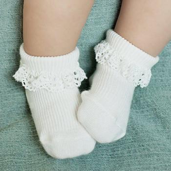 Cute Lace Trim Socks for Newborn Girls in White and Pink