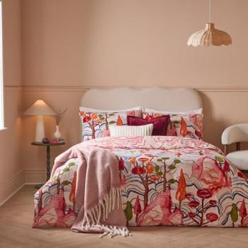 Reversible Terra Nova Bedding Set