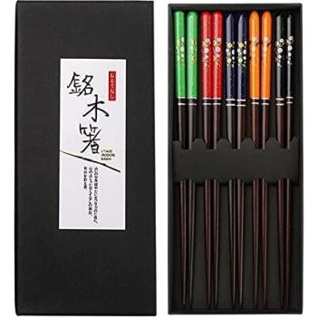 TOTKEN Eco-Friendly Wooden Chopsticks (5 Pairs)