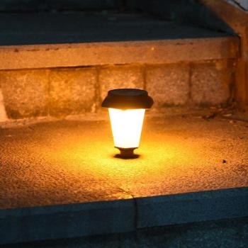 Solar Flickering Flame Yard Lights