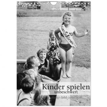 Kinder spielen