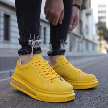 Sneakers gialle per uomo in materiale sintetico con lacci, moda primavera/estate 2023, suola alta e comfort CH271