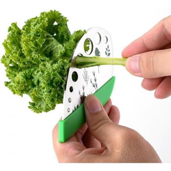 Green Vegetable Peeler