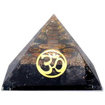 Pyramide Orgonite Chakra et Tourmaline 7,5 x 7,5 x 6 cm