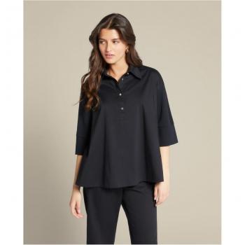 Camiseta de Elena Miró con cuello y botones, estilo camisero
