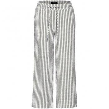 Marlenehose in Vanilleweiß