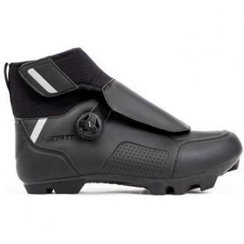 Winterliche MTB Schuhe von Neatt