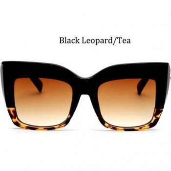 Women's Oversized Square Gradient Shades