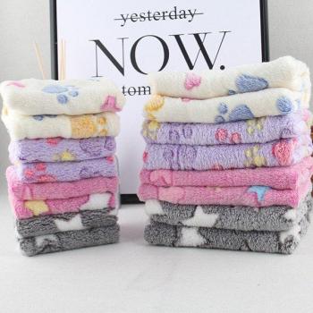 Cute Paw Soft Flannel Pet Blanket