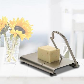 Couteau à fil pour fromage