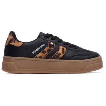 XTI Zapatillas 144585 Negra con Estampado Animal