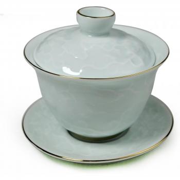 Chinesisches Gaiwan Teegeschirrset, Goldrand, Reliefblumenmuster