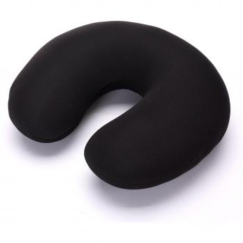 Almohada de descanso en forma de U para avión y coche