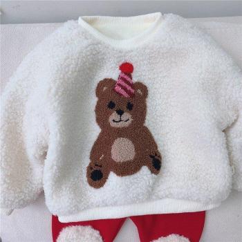 Sweat-ours chaleureux
