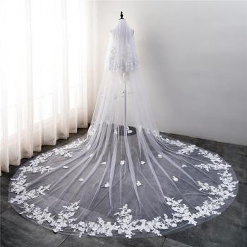 Appliqué Floral en Velo de Novia