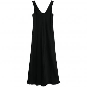 Elegant Black Satin Gown – Forte Size 2
