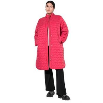 Roter Wintermantel für große Größen