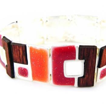 Sleek Red Wood Bora Bora Bracelet