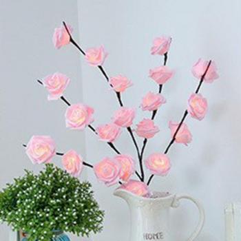 Rama de Flores Rosas con Luces LED