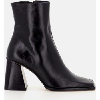 ALOHAS Women's Black Ankle Boots