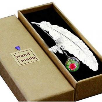 Toirxarn 3D Butterfly Bookmark with Dry Flower Pendant