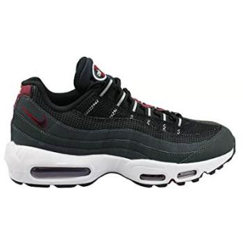 Essential Low Nike Sneaker for Men, Size 9½ (Black)