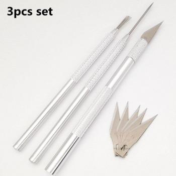 Cuchillo de modelado con agujas de metal