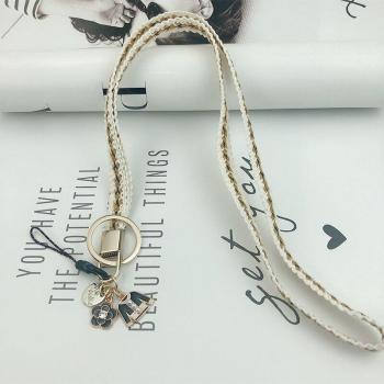 Breloque portable iPhone 11 – corde tressée & badge