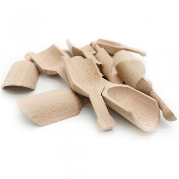 Sal y Condimento en Cucharas de Madera