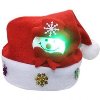 Leuchtender Schneemann in der Hütte
