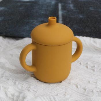 Taza antifugas para bebés