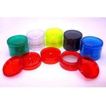 Part Plastic Herb Grinder with Magnetic Shark Teeth