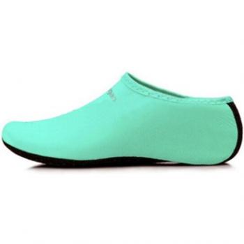 1 Paar rutschfeste Aqua Socken für Männer und Frauen – Nylon + Neopren für Wasseraktivitäten