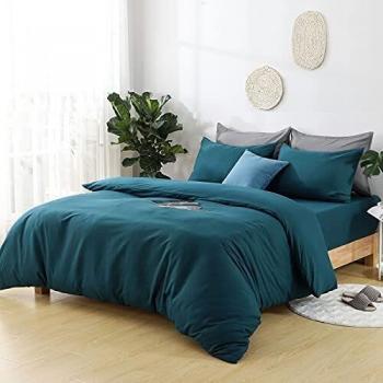 EasyCare Blanket Trio by Aisbo