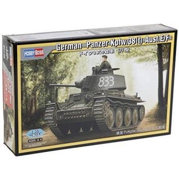 Hobbyboss Echelle 1 : 35 cm Allemand Panzer kpfw38 T ausf/F Modèle Kit (Marron)