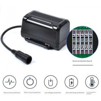 Paquete 4Baterías 18650 8.4 V con Caja Resistente al Agua para Faros de Bicicleta