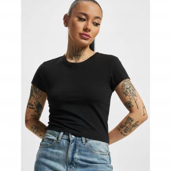 Strečový crop top pro ženy, černá verze